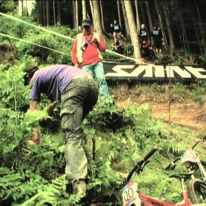 26min Highlight Show @ UCI MTB WORLD CUP 2011 - Leogang 4X/ DHI - Round 5 - YouTube